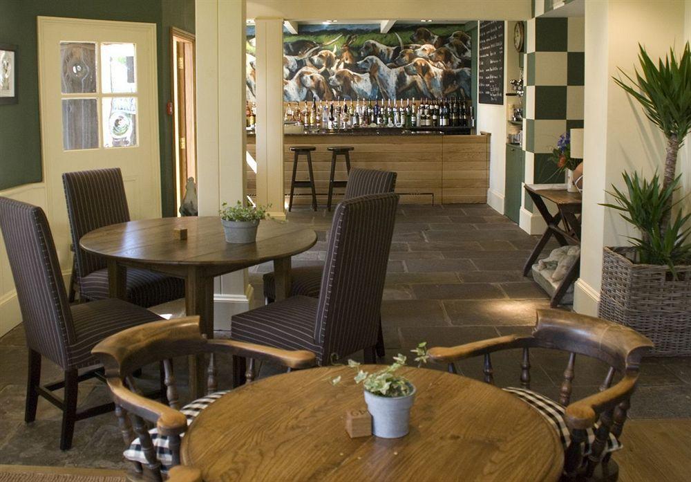Hotel The Hare & Hounds 4*